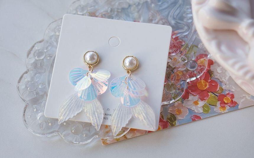Drop Clip-On Earring / Faux Tail Mermaid Pearl