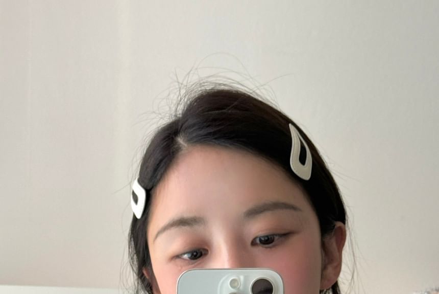Faux Hair Designs) Leather of 2: Clip Set (Various