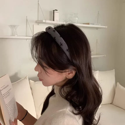 Bow Embroidered Fabric Headband