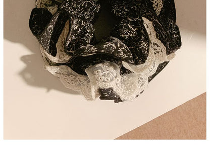 Scrunchie Trim Lace Floral Print