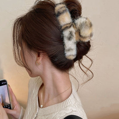 Leopard Claw Patterned Hair Faux Fur