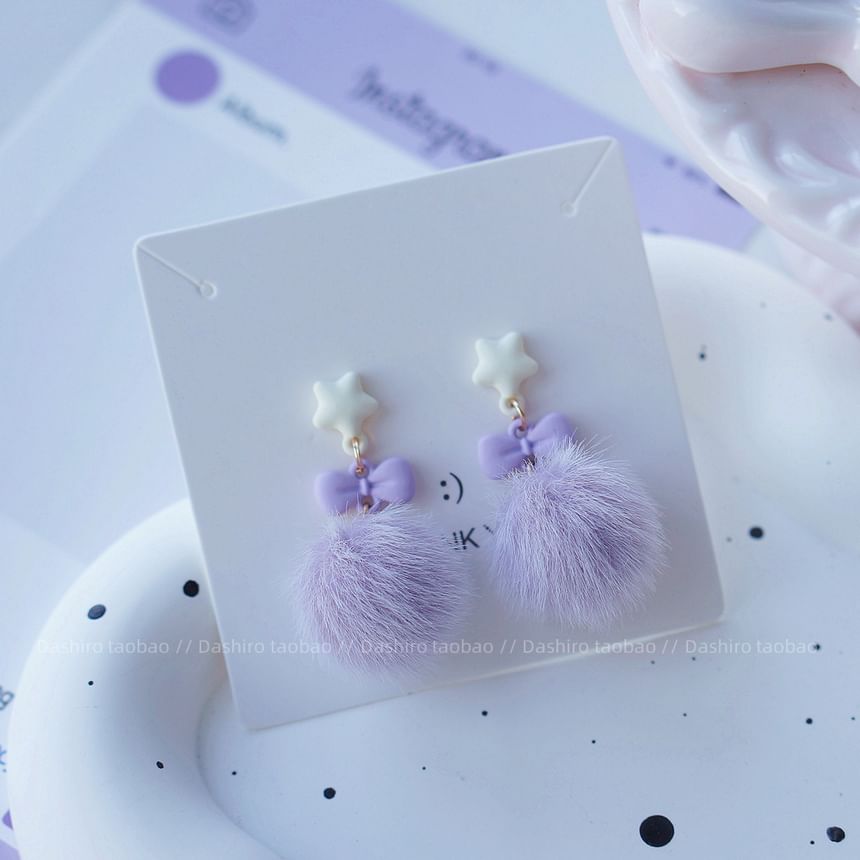 Pom Earring Stud On Clip Drop /
