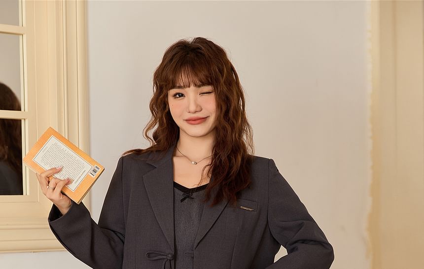 Frog Buttoned Plain Blazer