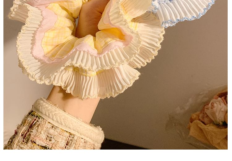 Plaid Panel Pleated Scrunchie