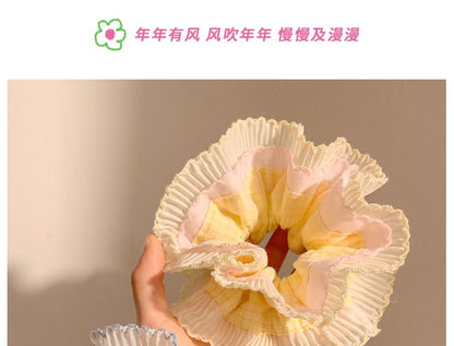 Plaid Panel Pleated Scrunchie