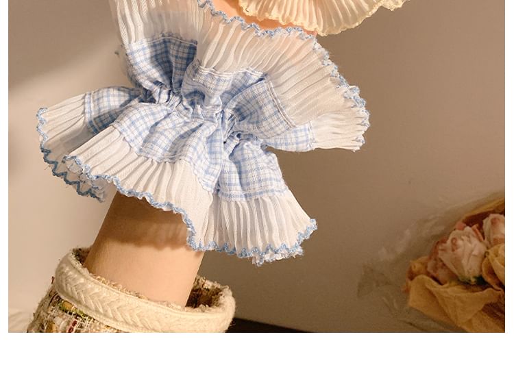 Plaid Panel Pleated Scrunchie