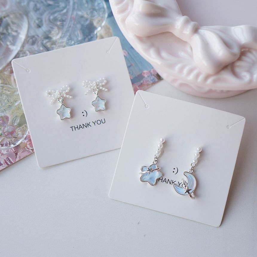 Pearl Faux Dangle Earring Star