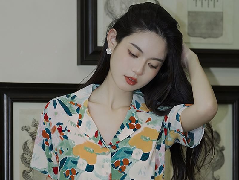 Set: Short-Sleeve Notch Lapel Floral Shirt + High Rise Midi A-Line Skirt