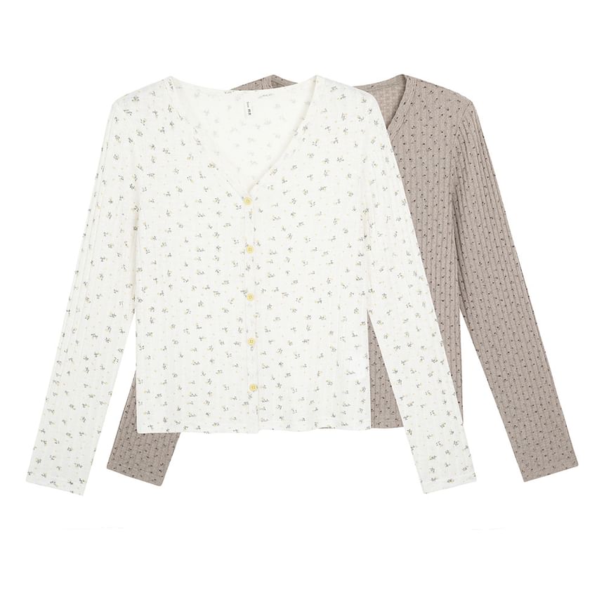 Plus Size V-Neck Floral Ribbed Cardigan