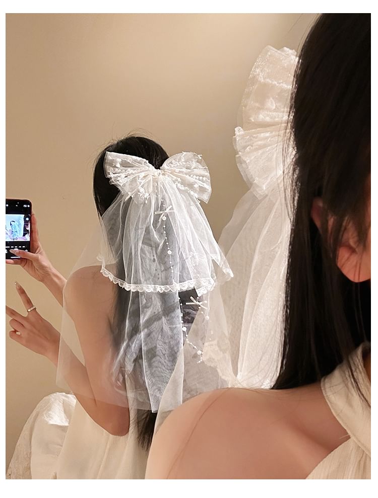 Bow Plain Veil