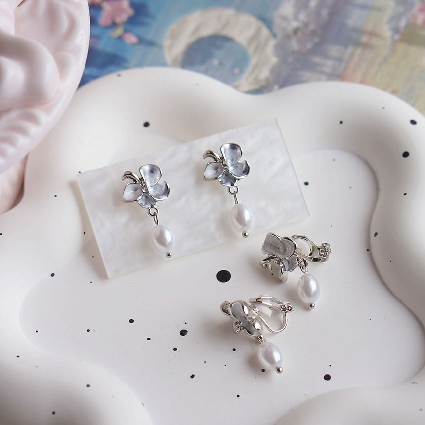 / Earring Pearl Butterfly Clip-On Faux Drop