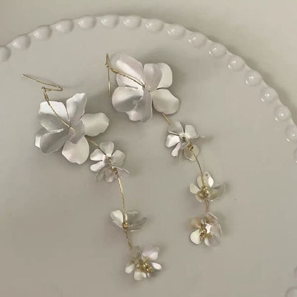 Dangle Floral Earring