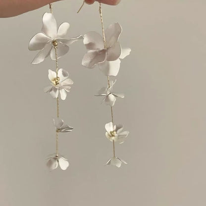 Dangle Floral Earring