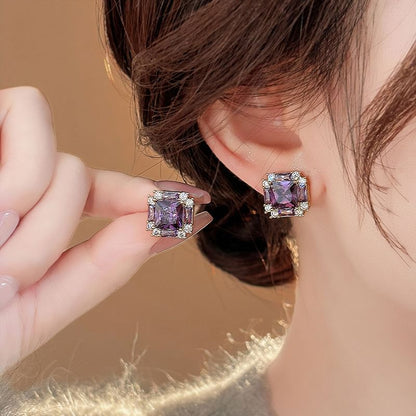 Earring Stud Gemstone Square