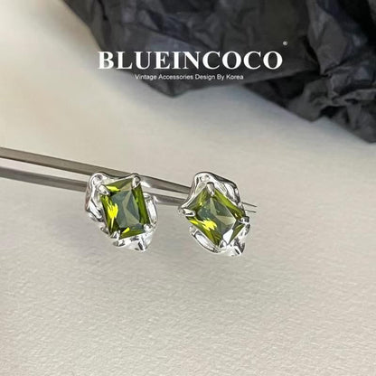 Earring Stud Gemstone