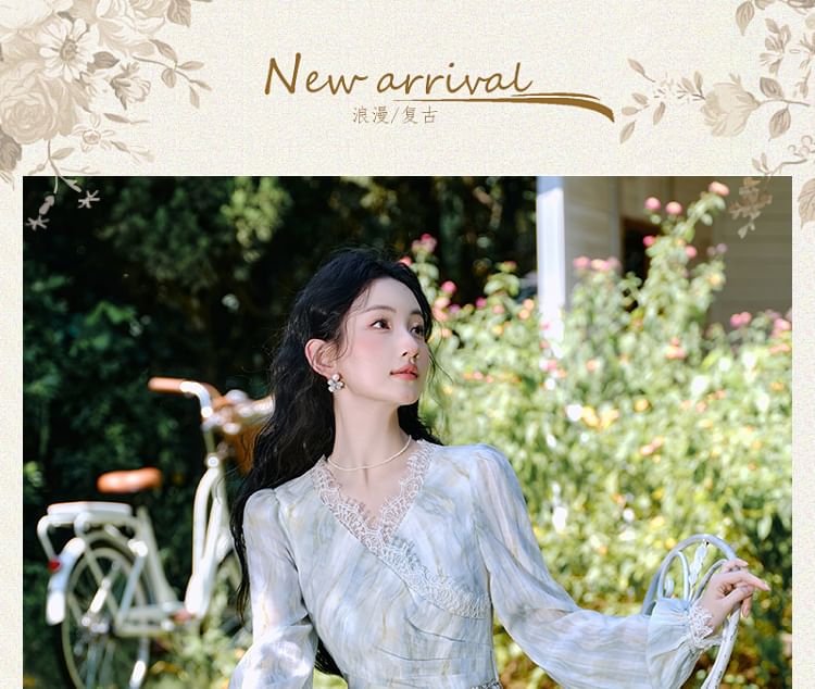 Long-Sleeve V-Neck Tie Dye Lace Trim Ruched Midi A-Line Dress / Waist Chain / Set