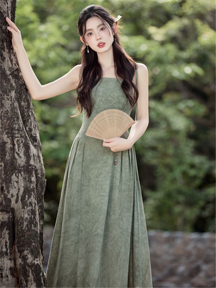 Plain Light Jacket / Spaghetti Strap Maxi A-Line Dress / Set