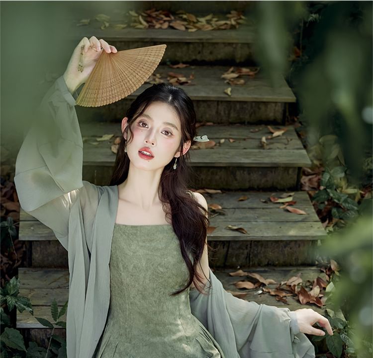 Plain Light Jacket / Spaghetti Strap Maxi A-Line Dress / Set