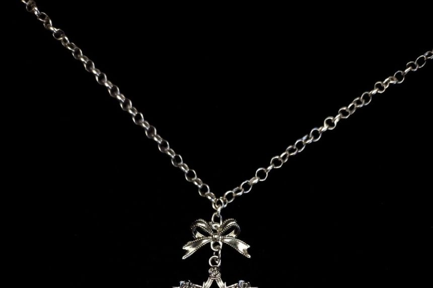 Cross Heart Necklace Alloy Pendant