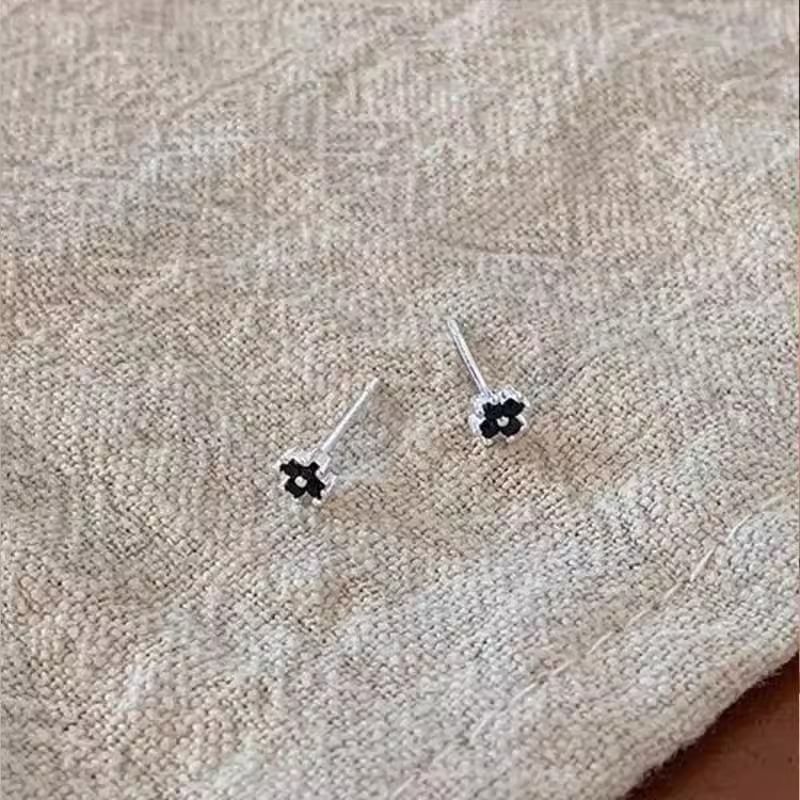Stud Earring Flower Rhinestone
