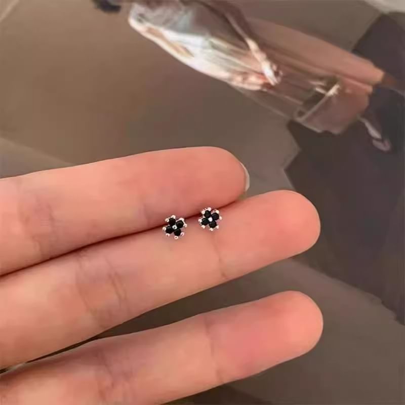 Stud Earring Flower Rhinestone