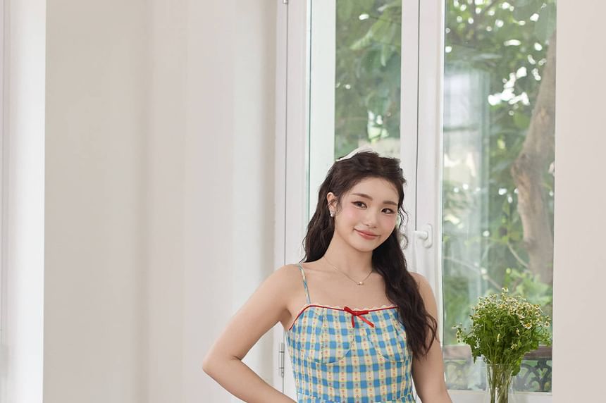 Spaghetti Strap Plaid Bow Midi A-Line Dress