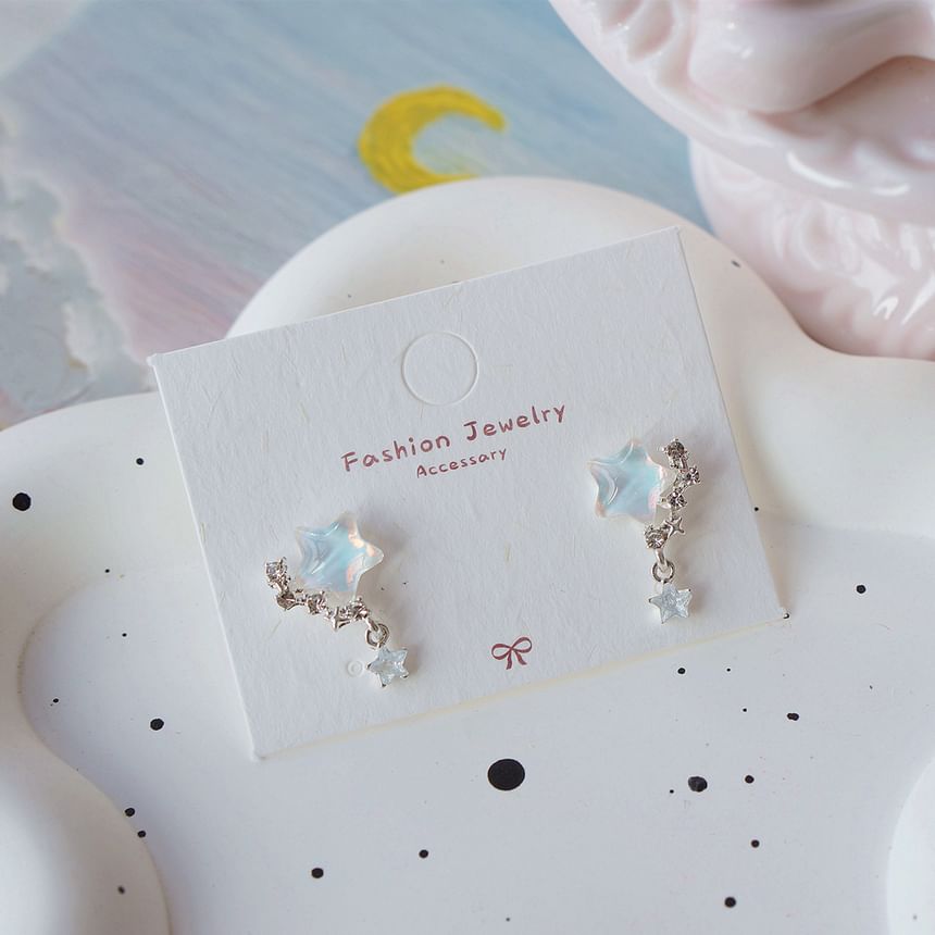 Earring Crescent Drop / Star