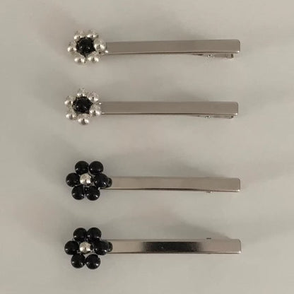 2: Flower Clip of Beaded Hair Set