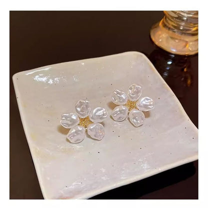 Alloy Earring Statement Pearl Faux Floral