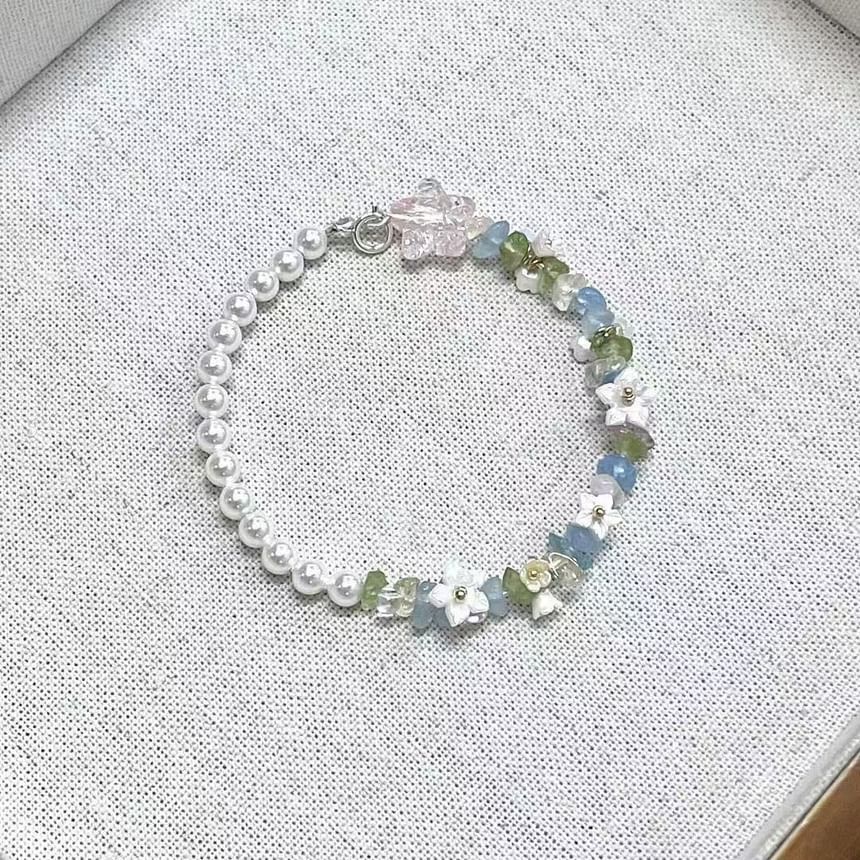 Pearl Floral Star Faux Bracelet