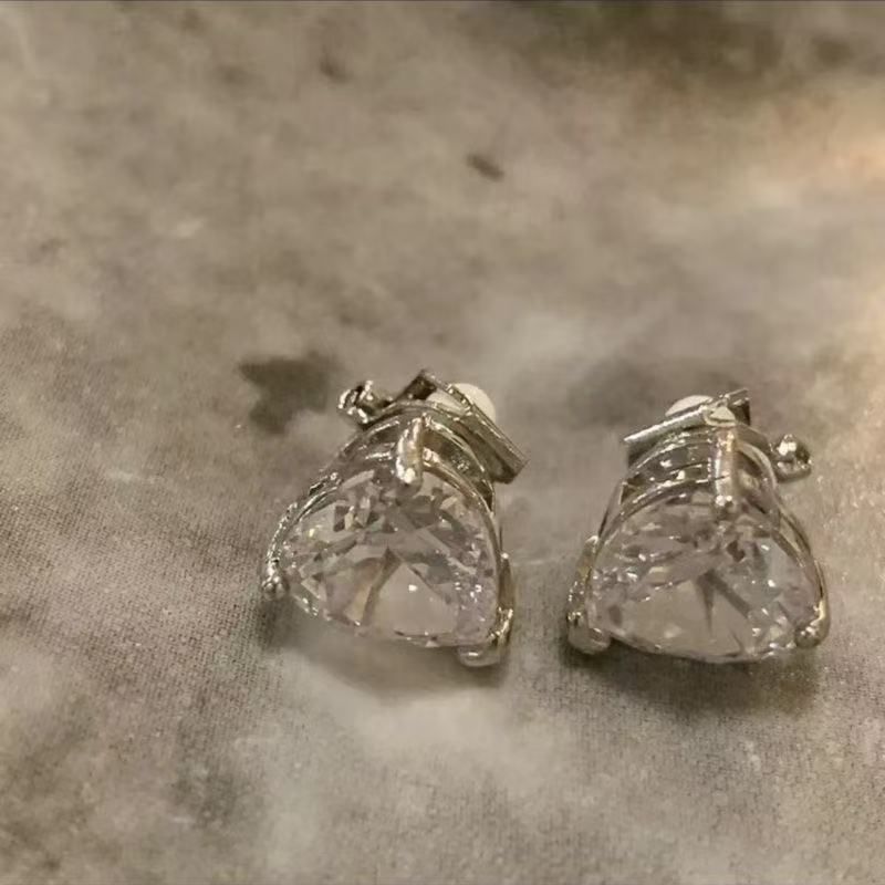 Heart Set Ear of Alloy Rhinestone 4: Cuff