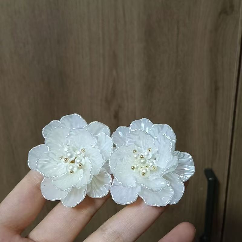Earring Statement Floral Faux Alloy Pearl