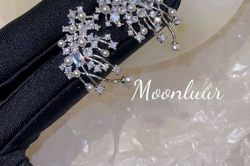 Alloy Firework Stud Faux Pearl Earring Rhinestone