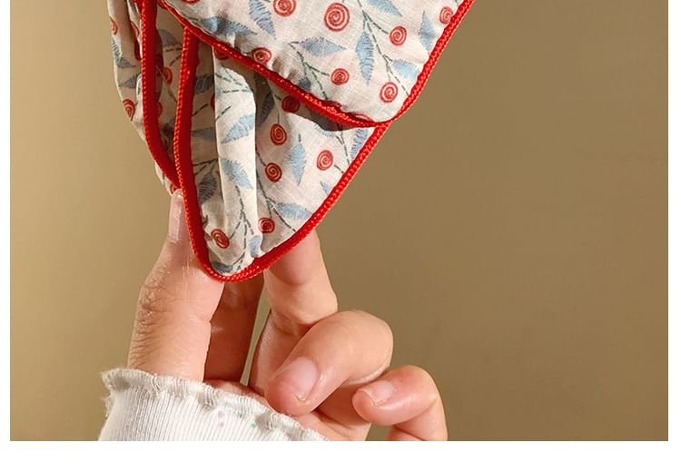 Fabric Print Claw Floral Hair