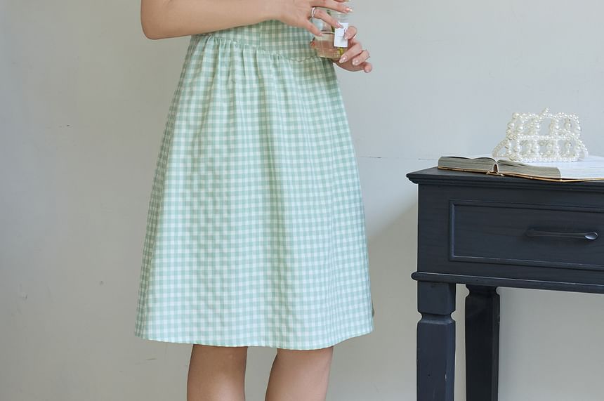 Spaghetti Strap Square Neck Gingham Bow Accent Lace Trim A-Line Dress