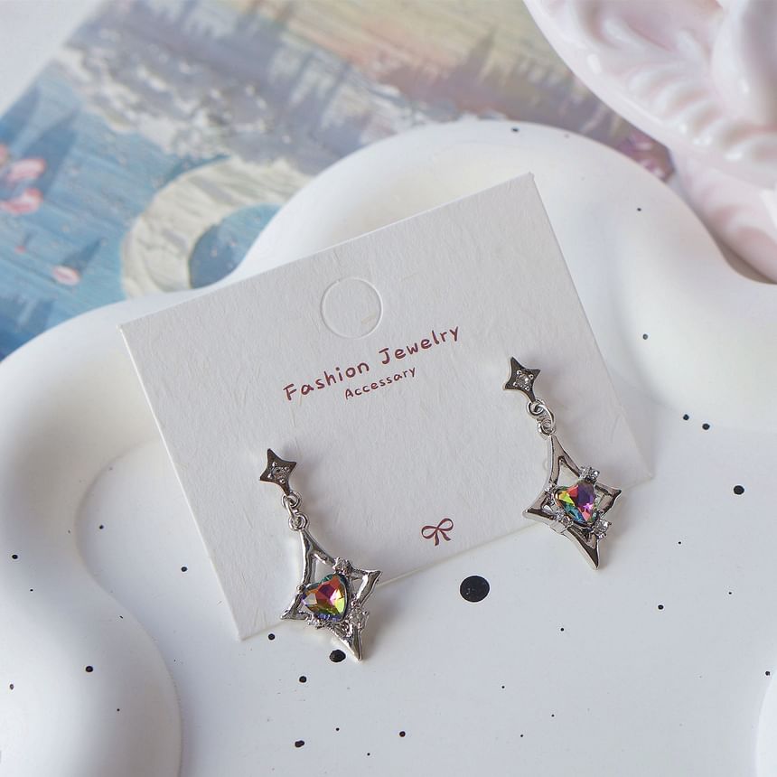 On Gemstone Clip Dangle / Earring