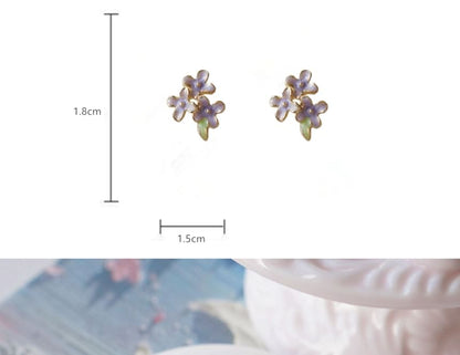Clip Floral / On Stud Earring