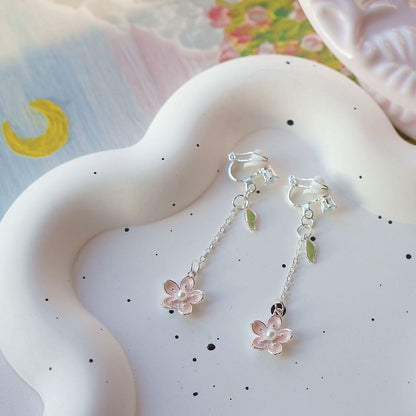 Set / Clip On Dangle Floral Earring