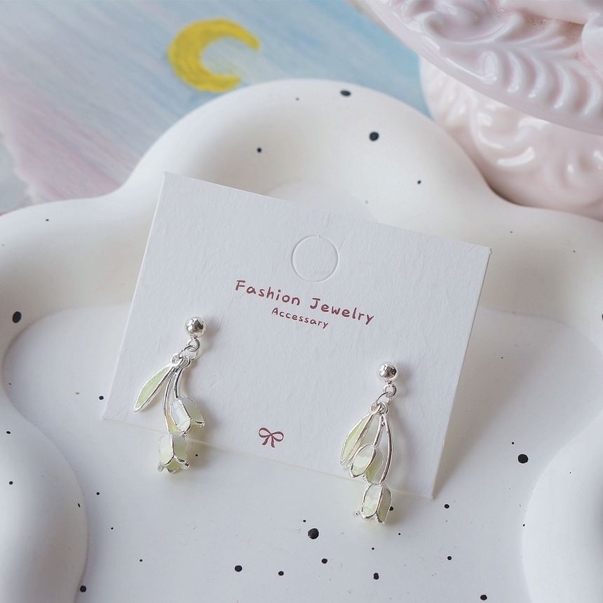 Earring Dangle Tulip / On Clip