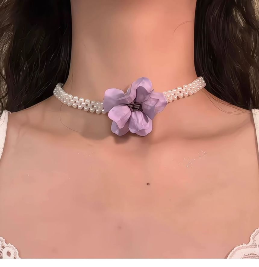 Choker Floral Beaded