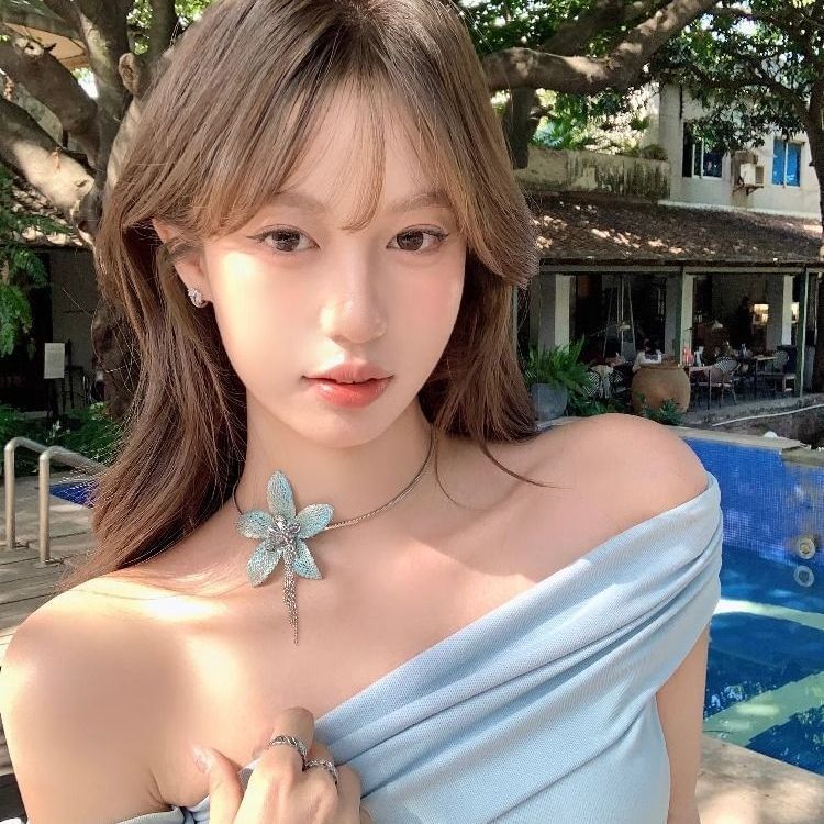 Floral Necklace