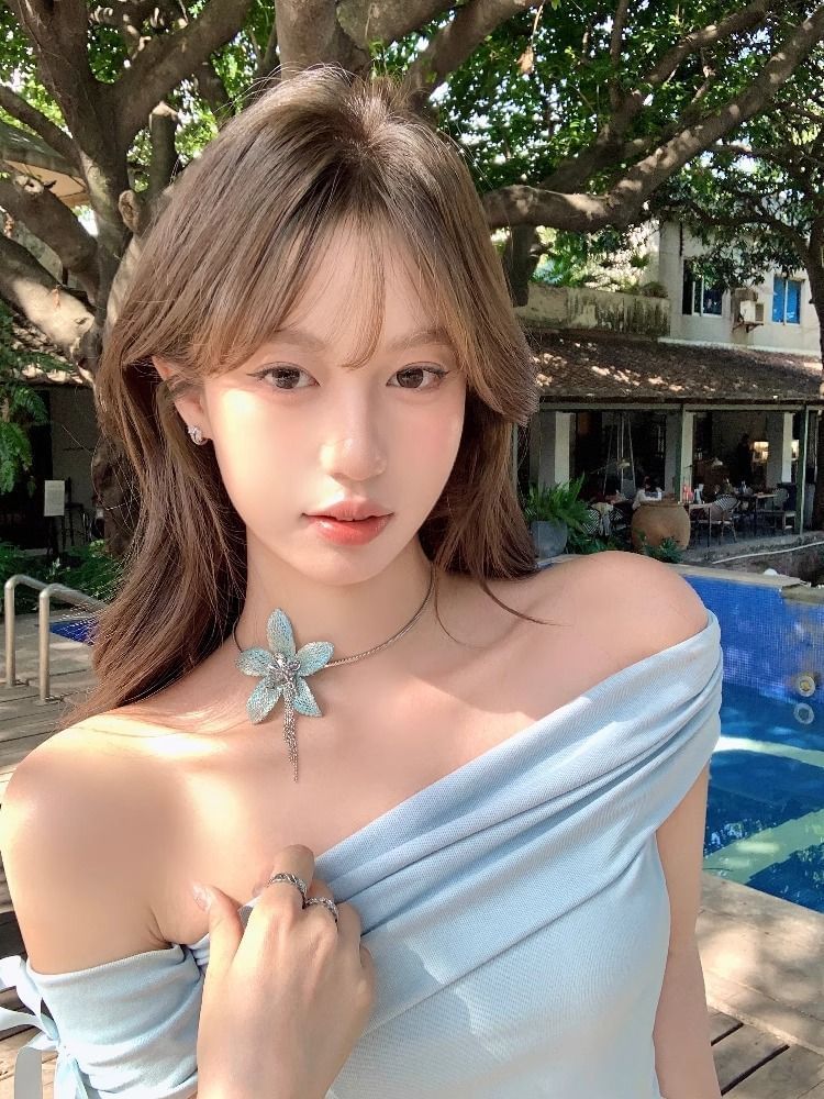 Floral Necklace