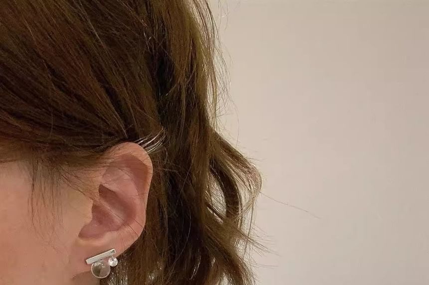 CZ Rod Earring Stud