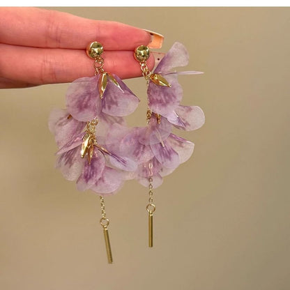 Threader Earring Petal