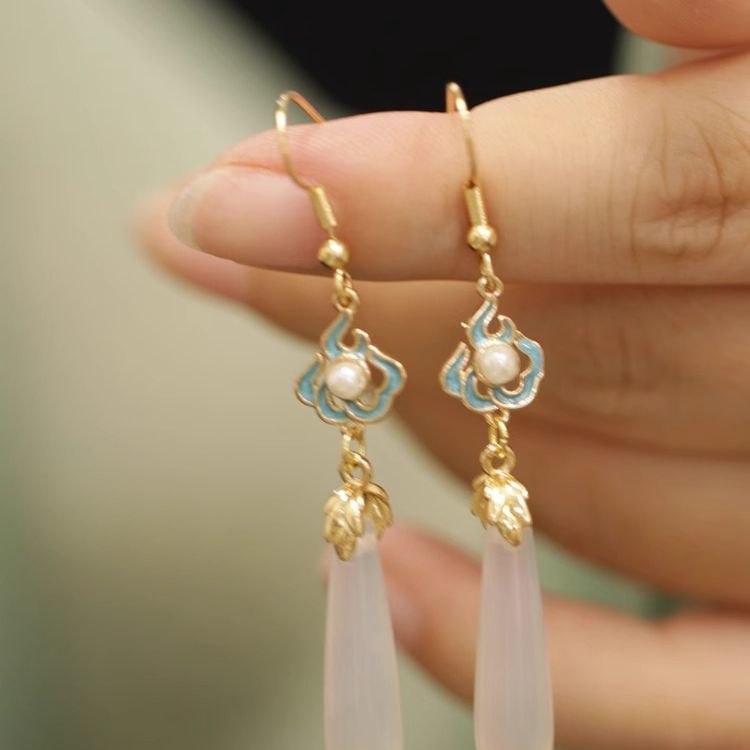 Earring Dangle Jade
