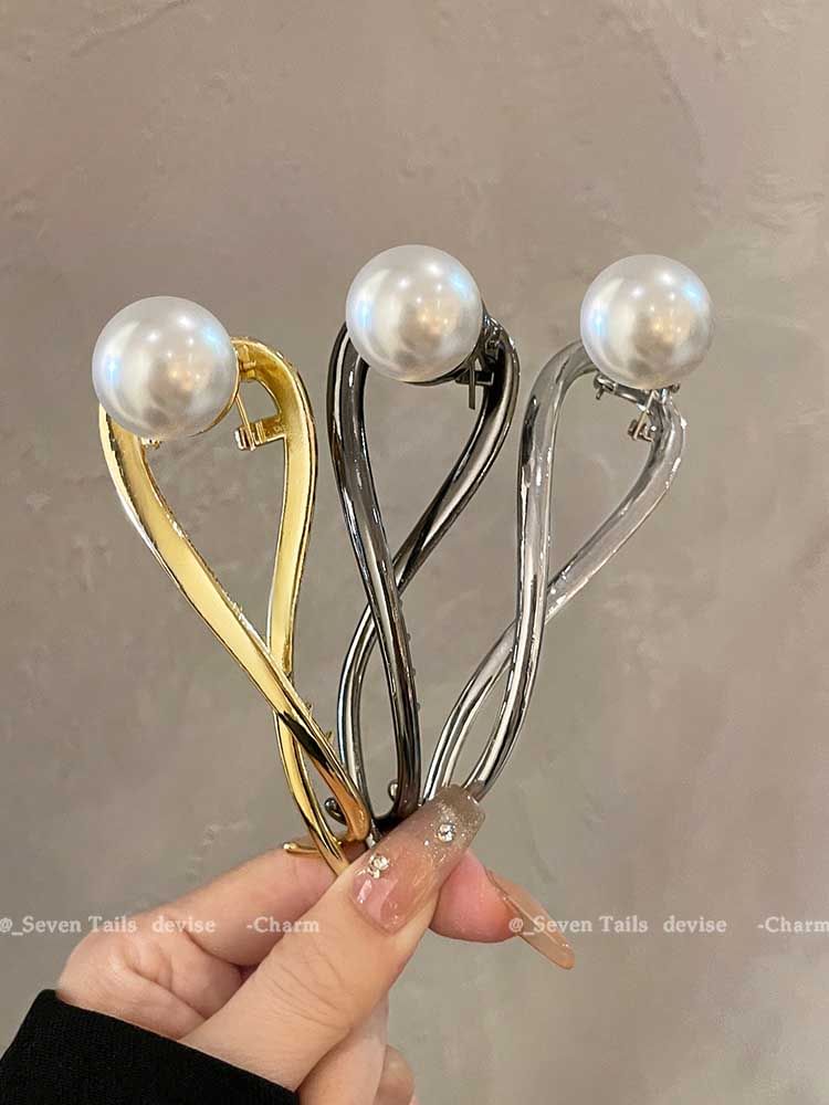 Clip Faux Hair Pearl