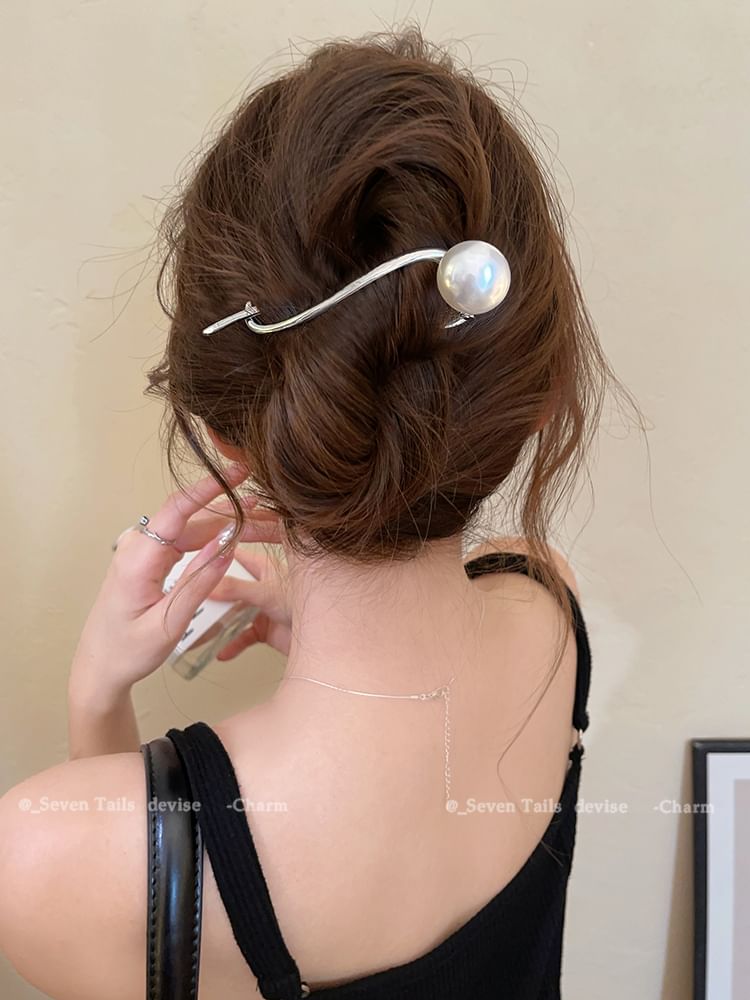 Clip Faux Hair Pearl