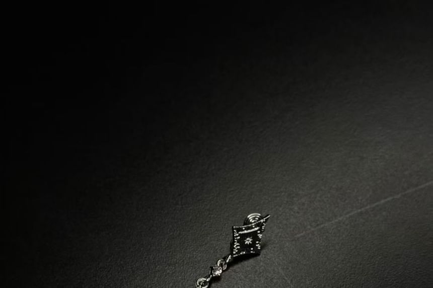 Clip-On Earring Rhinestone Rhombus Drop