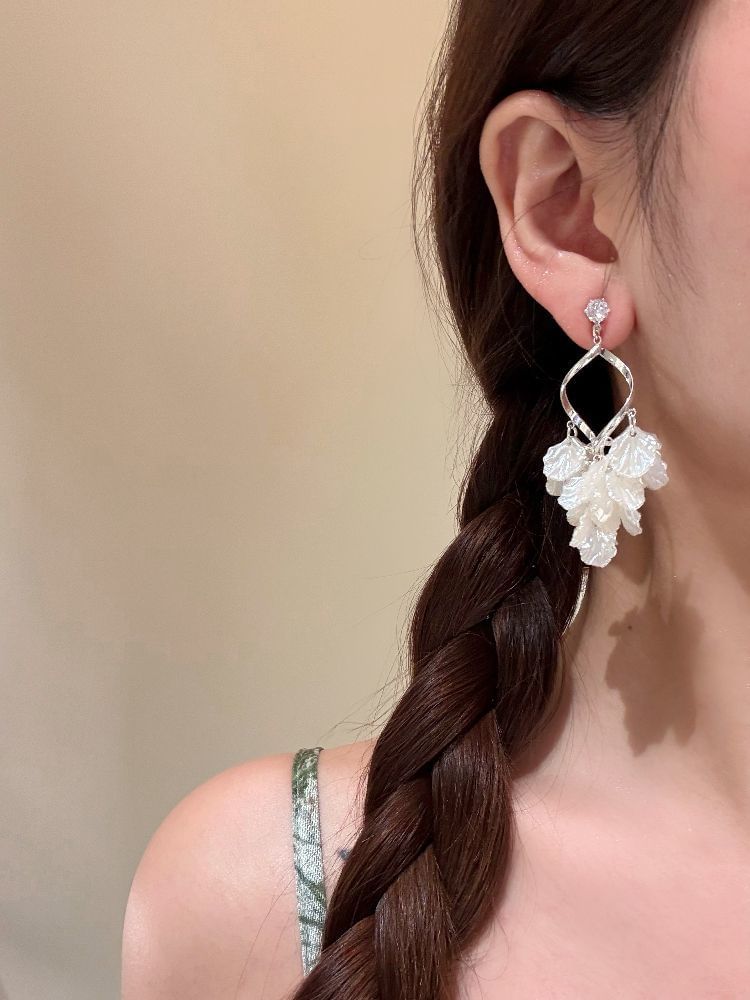 Rhinestone Shell Earring Chandelier