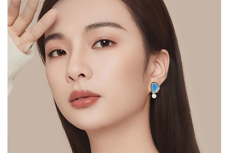 Faux Drop Glitter Asymmetrical Earring Pearl